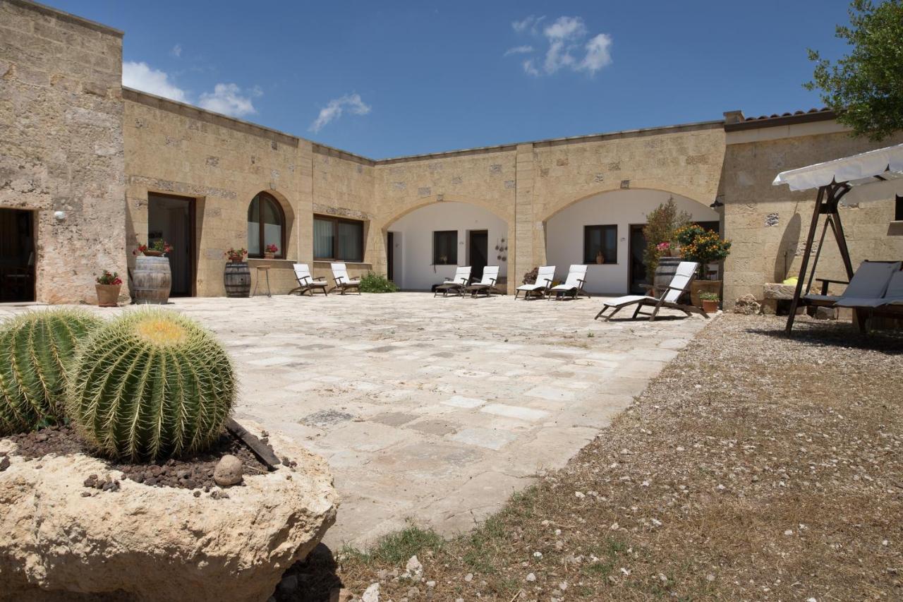 Antica Masseria Ficazzana - Tenuta Marina Di Pescoluse Exterior photo